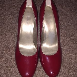 Red Nine West heels.
